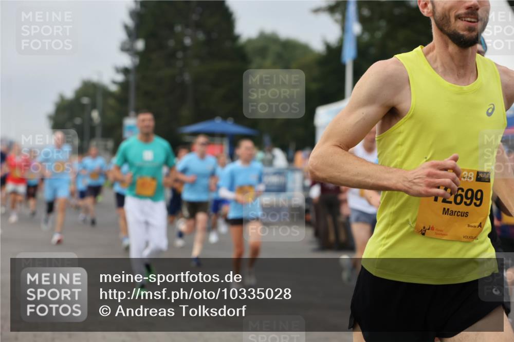 13.09.2026 - Kiel Lauf Andreas Tolksdorf http://msf.ph/oto/10335028 13.09.2026 09:52:50 Kiellinie 28, 2699 meine-sportfotos.de