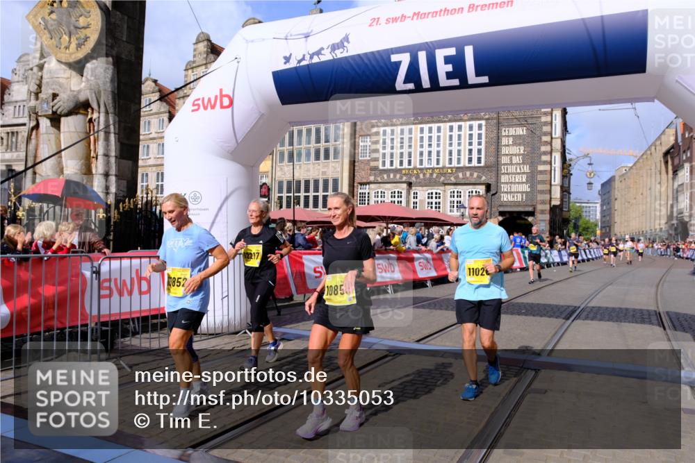 13.09.2026 - 21. swb-Marathon Bremen Tim E. http://msf.ph/oto/10335053 13.09.2026 11:06:43 Ziel 10376, 10681, 10682, 10852, 10853, 11021, 11028, 11240, 11340, 11374, 11432, 11690, 11729, 11849, 12217, 12479, 12485 meine-sportfotos.de