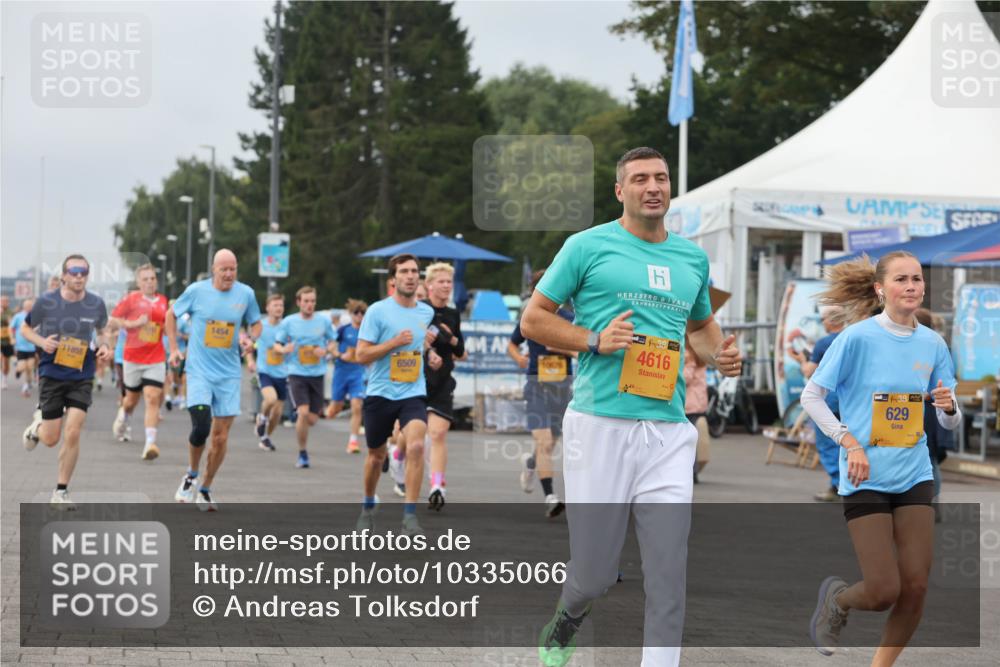 13.09.2026 - Kiel Lauf Andreas Tolksdorf http://msf.ph/oto/10335066 13.09.2026 09:52:51 Kiellinie 11855, 6509, 38, 4616, 38, 629 meine-sportfotos.de