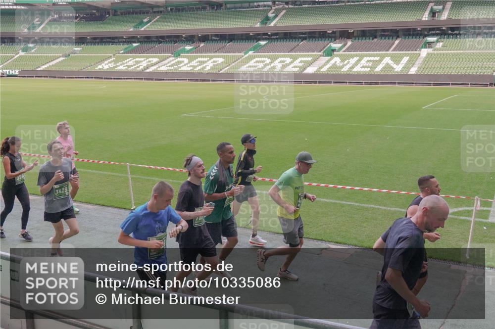 13.09.2026 - 21. swb-Marathon Bremen Michael Burmester http://msf.ph/oto/10335086 13.09.2026 13:09:27 Laufen im Stadion 164, 383, 391, 448, 532, 549, 551, 563, 625, 813, 869, 884, 898, 1025, 1072, 1124, 1150, 1180, 1285, 1289, 1398, 1559, 1688, 1855, 1867, 1880, 1899, 2041, 2208, 2215, 2229, 2232, 2243, 2268, 2366, 2380, 2413, 2429, 2441, 2467, 2471, 2525, 2530, 2553, 2573, 2594, 2635, 2692, 2714, 2717, 2727, 2782, 2785, 2823, 2841, 2897, 2920, 2930, 2931, 2941, 3032, 3063, 3067, 3086, 3291, 3316, 3333, 3398, 3437, 3707, 3769, 3857, 109 meine-sportfotos.de
