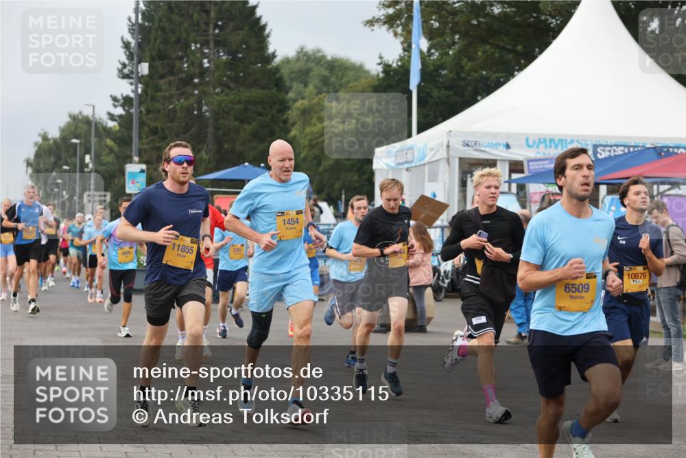 13.09.2026 - Kiel Lauf Andreas Tolksdorf http://msf.ph/oto/10335115 13.09.2026 09:52:53 Kiellinie 3825, 38, 11855, 3353, 1454, 678, 6509, 39, 10676 meine-sportfotos.de