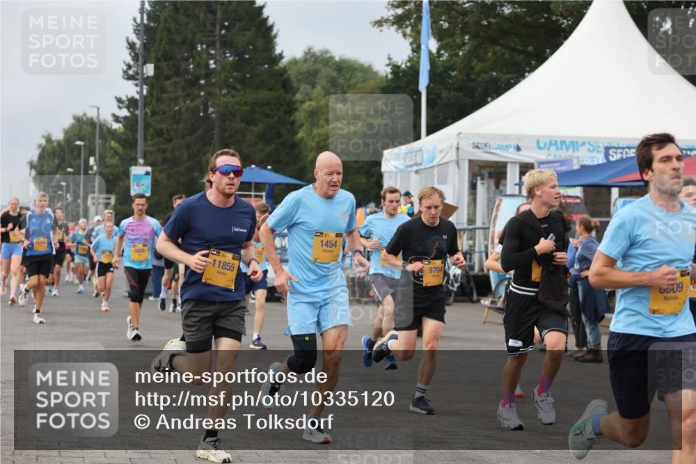 13.09.2026 - Kiel Lauf Andreas Tolksdorf http://msf.ph/oto/10335120 13.09.2026 09:52:53 Kiellinie 3825, 39, 11855, 39, 1454, 9704, 8509 meine-sportfotos.de