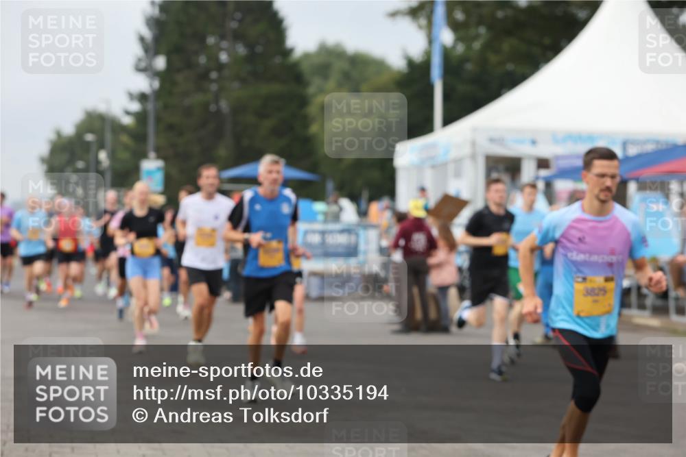13.09.2026 - Kiel Lauf Andreas Tolksdorf http://msf.ph/oto/10335194 13.09.2026 09:52:56 Kiellinie 3829 meine-sportfotos.de