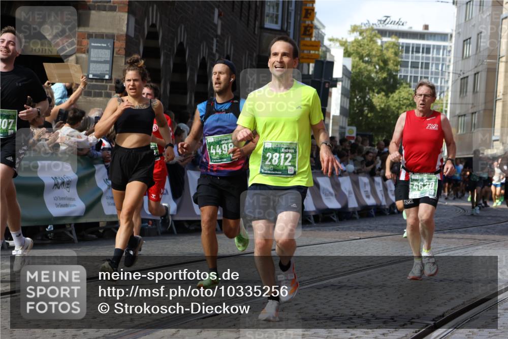 13.09.2026 - 21. swb-Marathon Bremen Strokosch-Dieckow http://msf.ph/oto/10335256 13.09.2026 13:17:39 Ziel 842, 2052, 3148, 4805, 6095, 6624, 6734, 6759, 6803, 8253, 8418, 8532, 8714, 2125, 2812, 3051, 3192, 4286, 4374, 4498, 4499, 4620, 5530, 5817, 9505, 9595, 9596, 13041, 13107 meine-sportfotos.de