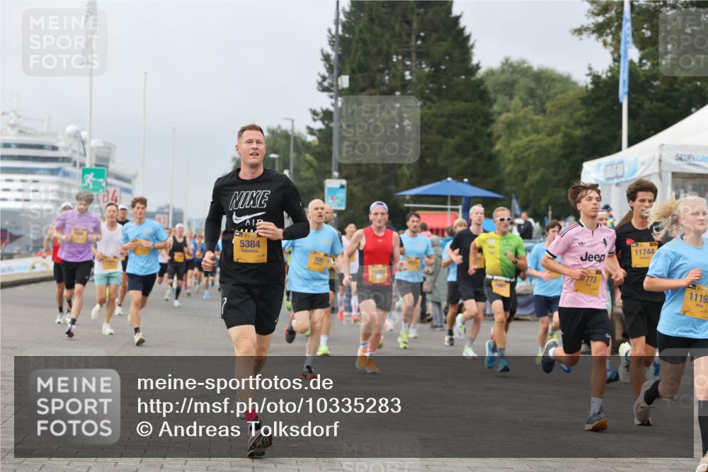 13.09.2026 - Kiel Lauf Andreas Tolksdorf http://msf.ph/oto/10335283 13.09.2026 09:52:59 Kiellinie 12, 39, 5384, 3, 900, 773, 10489, 11744, 1119 meine-sportfotos.de