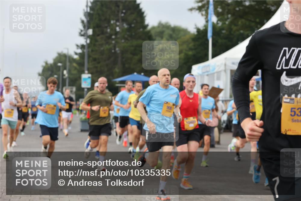 13.09.2026 - Kiel Lauf Andreas Tolksdorf http://msf.ph/oto/10335335 13.09.2026 09:53:02 Kiellinie 900, 53 meine-sportfotos.de