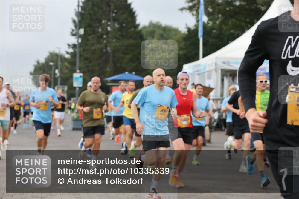 13.09.2026 - Kiel Lauf Andreas Tolksdorf http://msf.ph/oto/10335339 13.09.2026 09:53:02 Kiellinie 900, 10489 meine-sportfotos.de