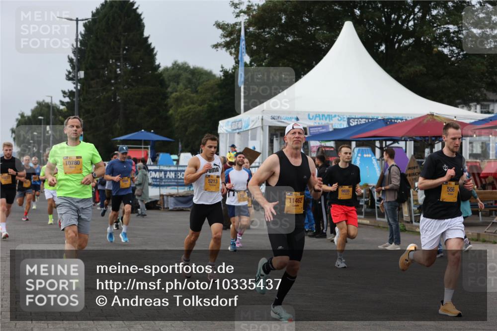 13.09.2026 - Kiel Lauf Andreas Tolksdorf http://msf.ph/oto/10335437 13.09.2026 09:53:08 Kiellinie 10233, 10780, 30, 5213, 300, 9835, 38, 11462, 556 meine-sportfotos.de