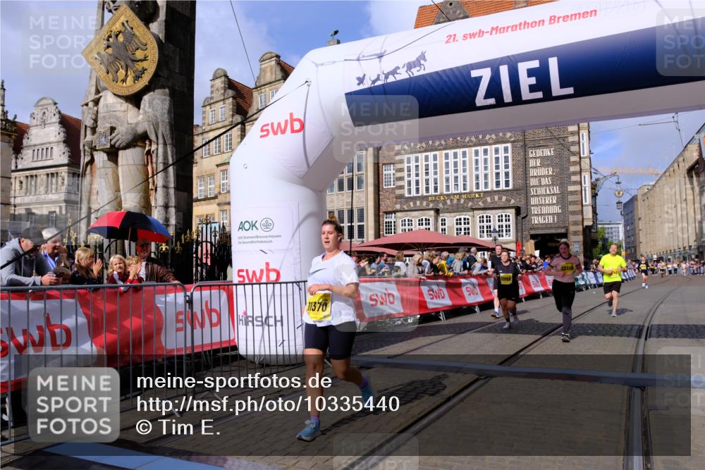 13.09.2026 - 21. swb-Marathon Bremen Tim E. http://msf.ph/oto/10335440 13.09.2026 11:07:02 Ziel 10323, 10378, 10654, 10663, 10795, 10849, 10989, 11021, 11066, 11370, 12124, 12146, 12219, 12249 meine-sportfotos.de
