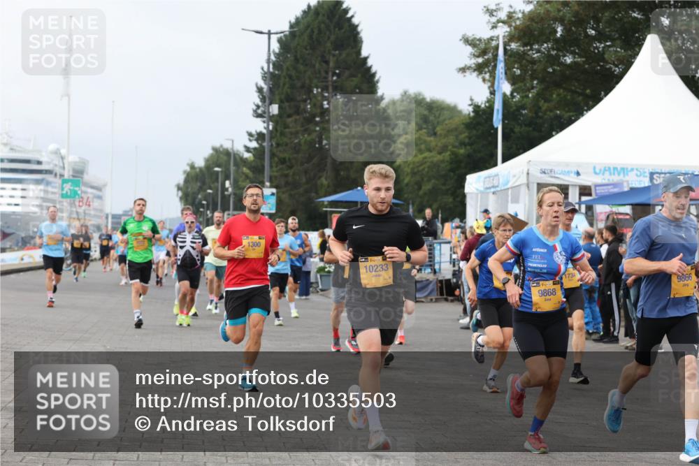 13.09.2026 - Kiel Lauf Andreas Tolksdorf http://msf.ph/oto/10335503 13.09.2026 09:53:11 Kiellinie 34, 1300, 10233, 9868, 1734, 9866 meine-sportfotos.de