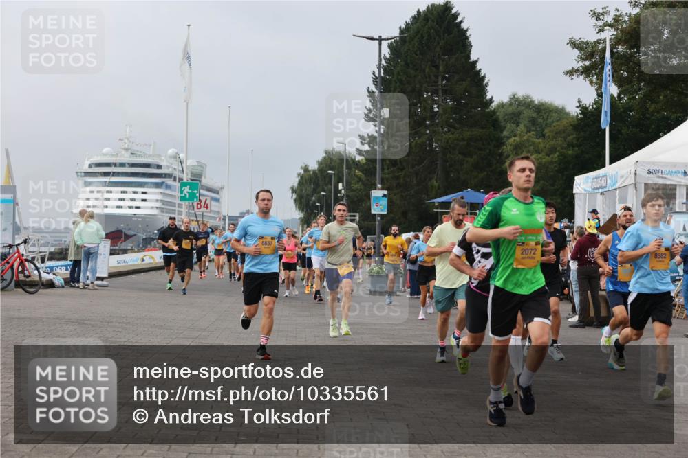13.09.2026 - Kiel Lauf Andreas Tolksdorf http://msf.ph/oto/10335561 13.09.2026 09:53:14 Kiellinie 4, 8837, 2072, 1138, 8582 meine-sportfotos.de