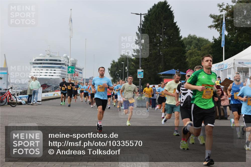 13.09.2026 - Kiel Lauf Andreas Tolksdorf http://msf.ph/oto/10335570 13.09.2026 09:53:14 Kiellinie 34, 3, 8837, 2072 meine-sportfotos.de