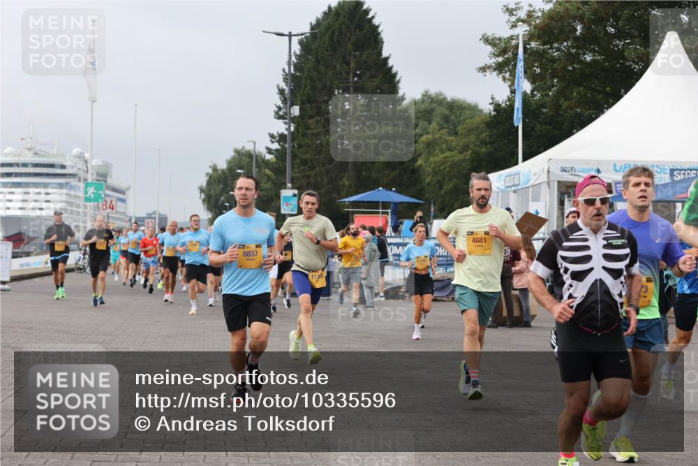 13.09.2026 - Kiel Lauf Andreas Tolksdorf http://msf.ph/oto/10335596 13.09.2026 09:53:15 Kiellinie 84, 8837, 1138, 11781, 4681 meine-sportfotos.de