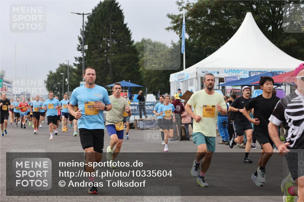 13.09.2026 - Kiel Lauf Andreas Tolksdorf http://msf.ph/oto/10335604 13.09.2026 09:53:16 Kiellinie 84, 39, 8837, 30, 35, 11781, 4681 meine-sportfotos.de