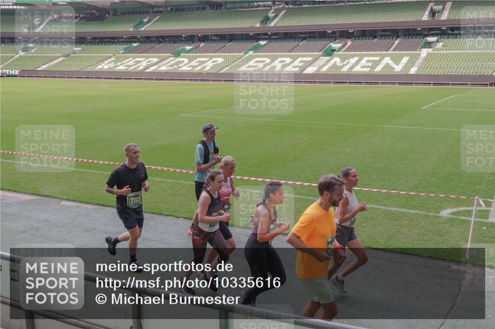 13.09.2026 - 21. swb-Marathon Bremen Michael Burmester http://msf.ph/oto/10335616 13.09.2026 13:10:32 Laufen im Stadion 164, 265, 373, 383, 391, 448, 532, 563, 581, 813, 869, 898, 984, 1072, 1180, 1738, 1855, 1867, 1894, 1967, 2202, 2208, 2232, 2243, 2268, 2284, 2299, 2330, 2333, 2339, 2342, 2432, 2441, 2443, 2471, 2525, 2530, 2531, 2553, 2573, 2589, 2594, 2654, 2669, 2682, 2714, 2717, 2784, 2785, 2819, 2836, 2920, 2931, 2932, 3026, 3032, 3063, 3086, 3089, 3122, 3159, 3174, 3207, 3208, 3291, 3316, 3333, 3352, 3370, 3398, 3409, 3410, 3437, 3470, 3549, 3707, 3769, 3857, 109 meine-sportfotos.de