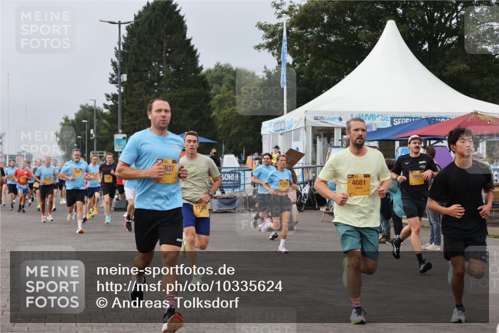 13.09.2026 - Kiel Lauf Andreas Tolksdorf http://msf.ph/oto/10335624 13.09.2026 09:53:16 Kiellinie 39, 837, 30, 113, 8, 2, 3951, 11781, 4681 meine-sportfotos.de