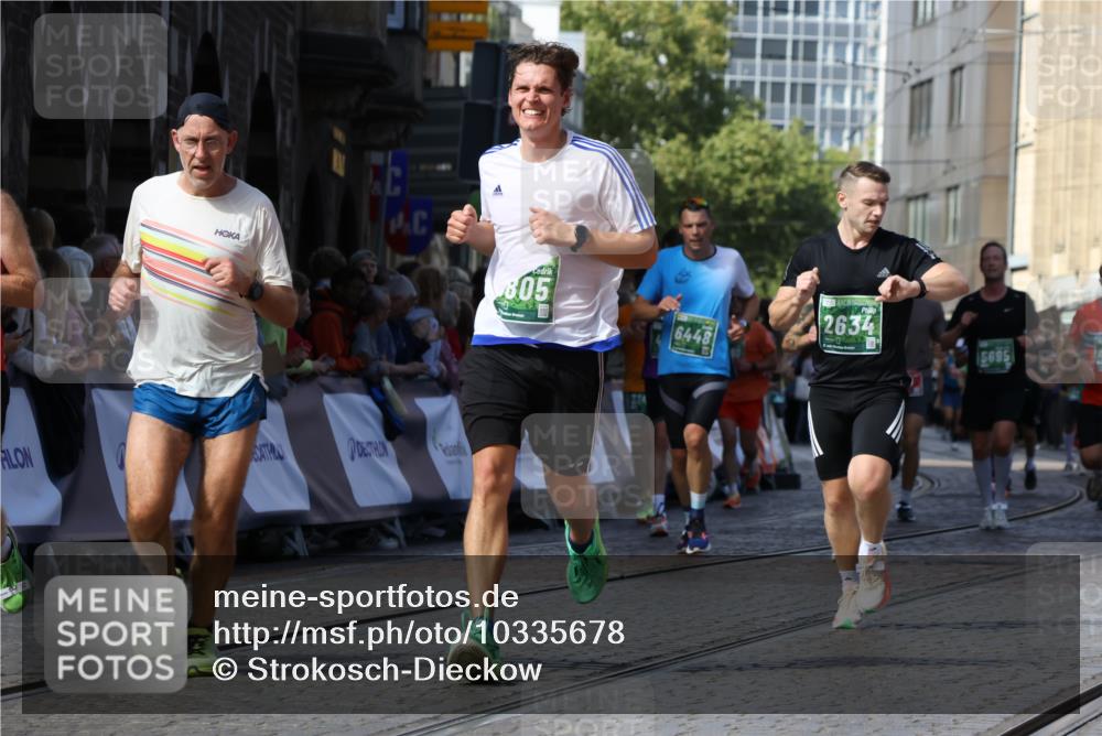 13.09.2026 - 21. swb-Marathon Bremen Strokosch-Dieckow http://msf.ph/oto/10335678 13.09.2026 13:17:56 Ziel 560, 771, 1297, 2008, 2125, 2234, 2812, 3760, 4171, 4498, 4499, 4620, 5041, 5550, 5817, 6803, 7901, 8100, 8250, 8253, 8446, 8532, 8714, 9075, 9400, 9505, 13107, 1631, 1797, 1872, 2260, 2634, 2671, 3241, 3458, 3514, 3634, 4131, 4733, 5292, 5695, 5948, 6152, 6290, 6448, 8094, 8805, 8943, 8944, 9134, 9609 meine-sportfotos.de