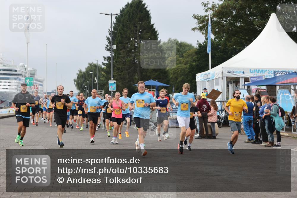 13.09.2026 - Kiel Lauf Andreas Tolksdorf http://msf.ph/oto/10335683 13.09.2026 09:53:18 Kiellinie 4, 12277, 11299, 2673, 4679, 3298, 30, 32, 5813 meine-sportfotos.de