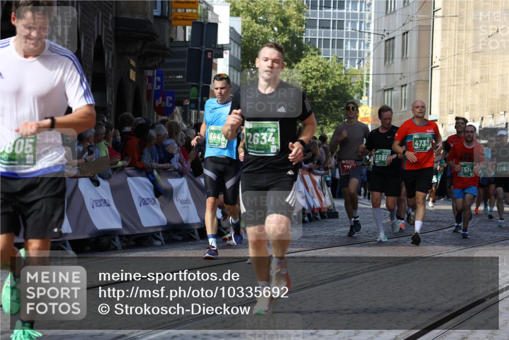 13.09.2026 - 21. swb-Marathon Bremen Strokosch-Dieckow http://msf.ph/oto/10335692 13.09.2026 13:17:57 Ziel 560, 771, 1297, 2008, 2125, 2234, 2812, 3760, 4171, 4498, 4499, 4620, 5041, 5550, 5817, 7901, 8100, 8250, 8253, 8446, 8714, 9075, 9400, 9505, 13107, 1631, 1872, 2260, 2634, 2671, 3241, 3458, 3514, 3634, 4131, 4733, 5292, 5695, 5948, 6152, 6290, 6448, 8094, 8805, 8943, 8944, 9134, 9609 meine-sportfotos.de