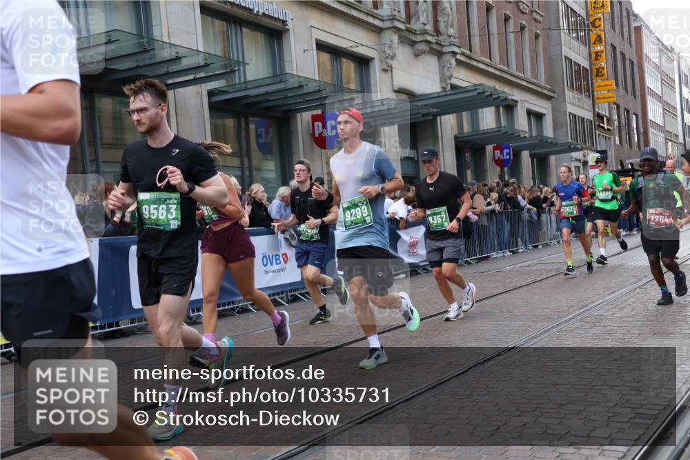 13.09.2026 - 21. swb-Marathon Bremen Strokosch-Dieckow http://msf.ph/oto/10335731 13.09.2026 13:25:02 Ziel 209, 260, 1119, 1166, 1436, 1448, 1650, 1658, 2046, 3105, 3168, 3187, 4294, 4459, 5755, 5814, 6113, 6380, 7252, 7306, 7326, 8357, 8695, 8769, 9036, 9073, 9299, 9360, 9460, 9468, 9493, 9563, 13025, 13088, 282, 972, 1080, 1264, 1516, 2280, 2322, 2761, 3015, 3105, 4091, 4113, 4198, 4262, 4277, 4507, 4918, 4973, 5664, 6079, 6360, 6544, 6626, 6807, 6943, 7409, 7854, 8245, 8853, 9073, 9152, 9360, 10103 meine-sportfotos.de