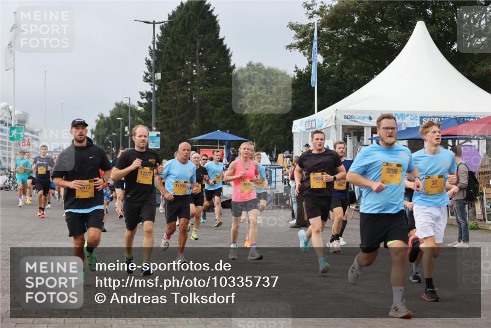 13.09.2026 - Kiel Lauf Andreas Tolksdorf http://msf.ph/oto/10335737 13.09.2026 09:53:20 Kiellinie 2, 84, 3, 9438, 12277, 4679, 11299, 673, 10539, 3298, 32 meine-sportfotos.de
