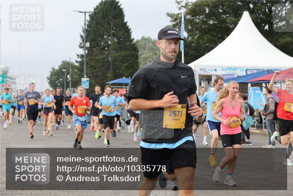 13.09.2026 - Kiel Lauf Andreas Tolksdorf http://msf.ph/oto/10335778 13.09.2026 09:53:21 Kiellinie 113, 2673, 4679, 1127 meine-sportfotos.de