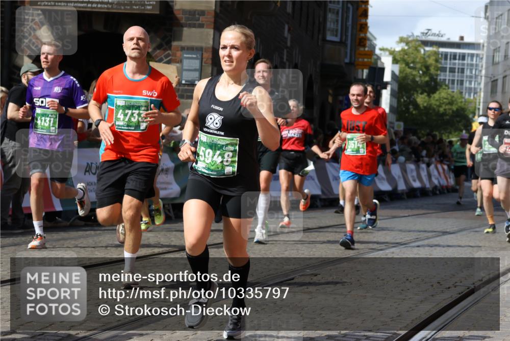 13.09.2026 - 21. swb-Marathon Bremen Strokosch-Dieckow http://msf.ph/oto/10335797 13.09.2026 13:18:03 Ziel 771, 1297, 2008, 2125, 2234, 2812, 3051, 3192, 3760, 4171, 4286, 4374, 4498, 4499, 4620, 5041, 5530, 5550, 5817, 7901, 8100, 8250, 9400, 9505, 13107, 1872, 2260, 2671, 3241, 3458, 3514, 3634, 4131, 5292, 5695, 6152, 7954, 8094, 8943, 8944, 9134, 9609, 10065 meine-sportfotos.de