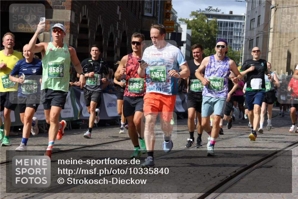 13.09.2026 - 21. swb-Marathon Bremen Strokosch-Dieckow http://msf.ph/oto/10335840 13.09.2026 13:31:40 Ziel 217, 922, 1398, 1627, 2244, 2602, 2707, 3152, 3343, 3392, 3396, 3579, 3762, 4258, 4477, 5375, 5504, 5673, 5720, 5765, 5979, 6147, 6619, 6968, 6971, 7001, 7296, 7812, 8035, 8097, 8239, 8339, 8342, 8726, 9147, 9155, 9337, 9822, 9969, 9977, 13066, 578, 846, 3115, 3205, 3239, 3244, 3278, 3989, 4030, 4164, 4998, 5158, 5325, 5363, 5899, 6062, 6100, 6193, 6213, 6354, 6602, 7242, 7260, 7790, 7964, 8048, 8078, 8166, 8206, 8247, 8970, 9016, 9033, 9188, 9568, 9785, 9914, 13151 meine-sportfotos.de