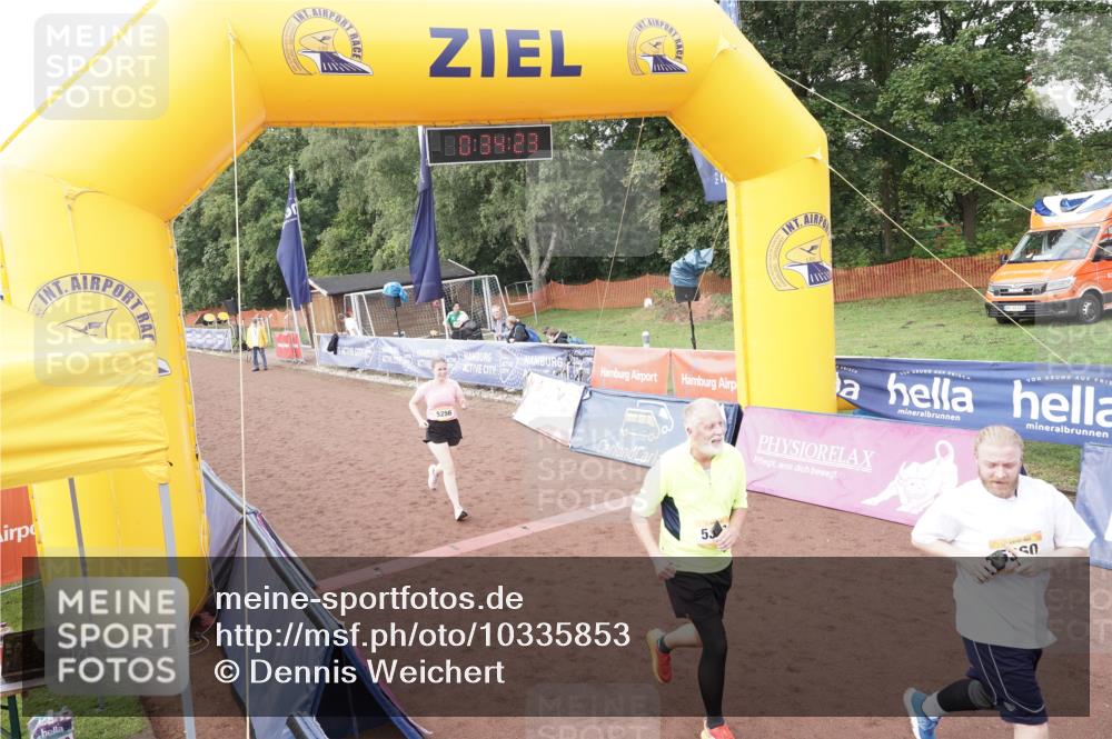 13.09.2026 - Airport Race Dennis Weichert http://msf.ph/oto/10335853 13.09.2026 10:34:57 Ziel 4027, 5014, 5226, 5256, 5352, 5360, 5456 meine-sportfotos.de