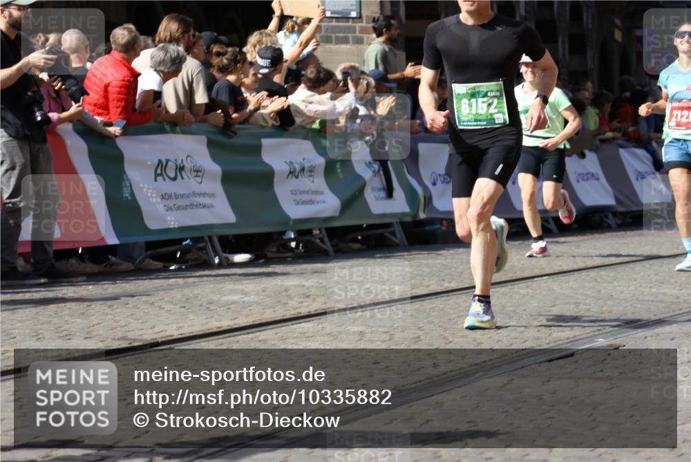 13.09.2026 - 21. swb-Marathon Bremen Strokosch-Dieckow http://msf.ph/oto/10335882 13.09.2026 13:18:07 Ziel 771, 948, 1297, 2001, 2125, 2234, 2812, 3051, 3192, 3760, 4286, 4374, 4498, 4499, 4620, 5530, 5817, 5935, 8869, 9400, 9505, 9595, 9596, 9837, 13041, 13107, 1146, 1419, 1872, 3458, 3634, 5292, 5460, 6152, 7491, 7954, 9134, 9609, 10065, 13150 meine-sportfotos.de