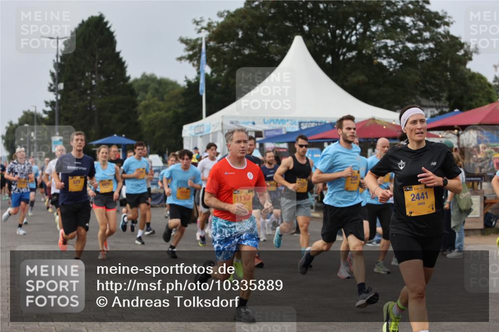 13.09.2026 - Kiel Lauf Andreas Tolksdorf http://msf.ph/oto/10335889 13.09.2026 09:53:24 Kiellinie 577, 4477, 11368, 259, 2441 meine-sportfotos.de