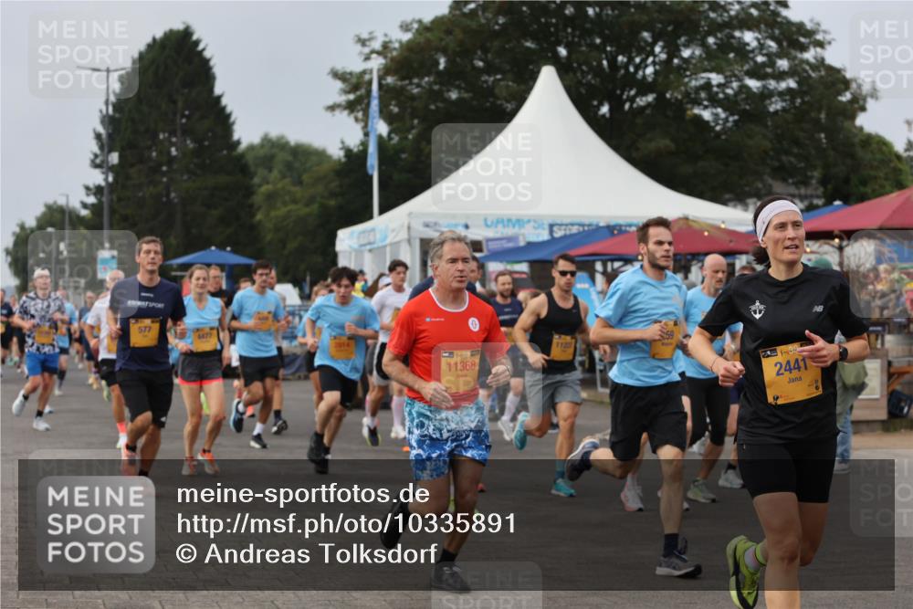 13.09.2026 - Kiel Lauf Andreas Tolksdorf http://msf.ph/oto/10335891 13.09.2026 09:53:24 Kiellinie 577, 4477, 2814, 11368, 1120, 2441 meine-sportfotos.de