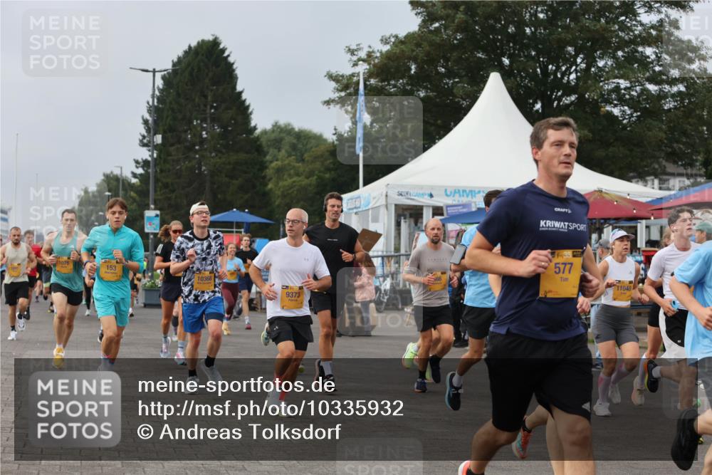 13.09.2026 - Kiel Lauf Andreas Tolksdorf http://msf.ph/oto/10335932 13.09.2026 09:53:26 Kiellinie 1076, 153, 10368, 9373, 5, 39, 577, 11040 meine-sportfotos.de