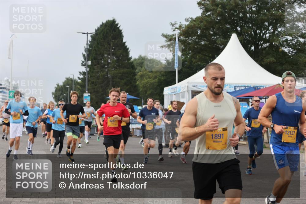 13.09.2026 - Kiel Lauf Andreas Tolksdorf http://msf.ph/oto/10336047 13.09.2026 09:53:30 Kiellinie 2762, 4287, 1018, 7416, 1891, 8033, 12127 meine-sportfotos.de
