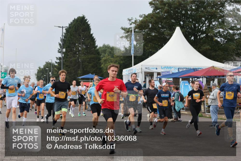 13.09.2026 - Kiel Lauf Andreas Tolksdorf http://msf.ph/oto/10336068 13.09.2026 09:53:31 Kiellinie 3339, 2762, 4351, 12, 38, 4287, 7416, 1331, 8033 meine-sportfotos.de
