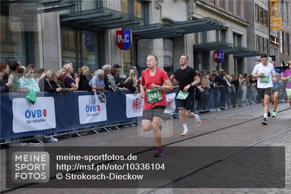 13.09.2026 - 21. swb-Marathon Bremen Strokosch-Dieckow http://msf.ph/oto/10336104 13.09.2026 13:25:12 Ziel 191, 209, 260, 1119, 1650, 1658, 1752, 2046, 3124, 3168, 3186, 3187, 3806, 4294, 4717, 4927, 5703, 5755, 5814, 6113, 6380, 7252, 8357, 8545, 8597, 8695, 8769, 8890, 9299, 9440, 9460, 9468, 9506, 9563, 13025, 972, 1080, 1119, 1166, 1264, 1436, 1448, 2322, 2761, 3105, 3187, 4091, 4113, 4459, 4507, 4918, 4973, 6079, 6360, 6544, 6943, 7306, 7326, 7409, 7854, 8245, 8853, 9036, 9073, 9152, 9360, 9493, 13088 meine-sportfotos.de