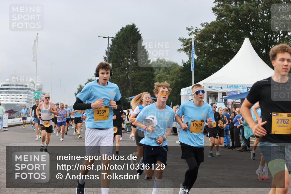 13.09.2026 - Kiel Lauf Andreas Tolksdorf http://msf.ph/oto/10336129 13.09.2026 09:53:33 Kiellinie 7790, 3339, 1, 394, 10185, 2762 meine-sportfotos.de