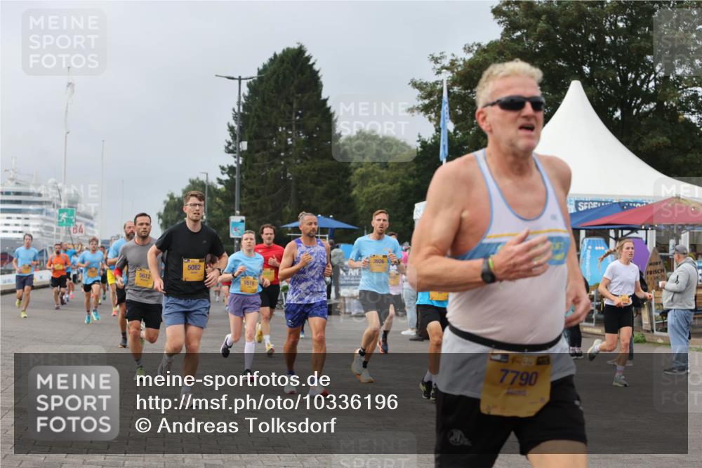 13.09.2026 - Kiel Lauf Andreas Tolksdorf http://msf.ph/oto/10336196 13.09.2026 09:53:37 Kiellinie 5612, 5082, 6519, 3926, 33, 7790 meine-sportfotos.de