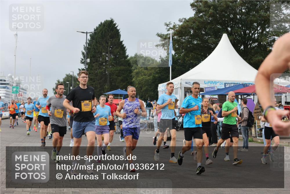 13.09.2026 - Kiel Lauf Andreas Tolksdorf http://msf.ph/oto/10336212 13.09.2026 09:53:37 Kiellinie 1145, 5612, 5082, 6519, 3926, 6634, 1828 meine-sportfotos.de