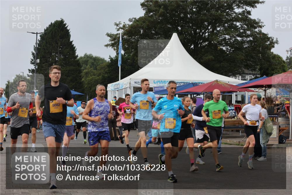 13.09.2026 - Kiel Lauf Andreas Tolksdorf http://msf.ph/oto/10336228 13.09.2026 09:53:38 Kiellinie 5612, 5082, 519, 3926, 6634, 10129, 8958 meine-sportfotos.de