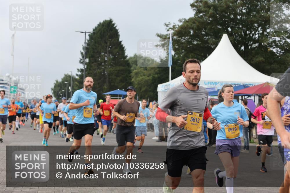 13.09.2026 - Kiel Lauf Andreas Tolksdorf http://msf.ph/oto/10336258 13.09.2026 09:53:39 Kiellinie 11451, 4903, 38, 5612, 6519, 1801 meine-sportfotos.de