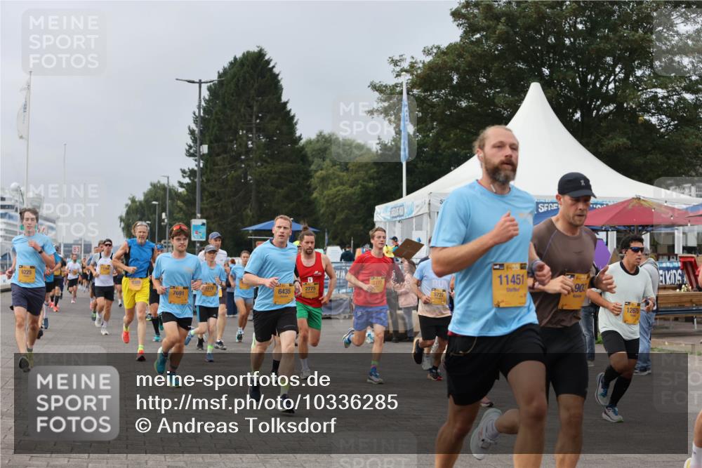 13.09.2026 - Kiel Lauf Andreas Tolksdorf http://msf.ph/oto/10336285 13.09.2026 09:53:41 Kiellinie 6225, 83, 9389, 3177, 1278, 2775, 7691, 6435, 5737, 4, 39, 11451, 903, 12675 meine-sportfotos.de