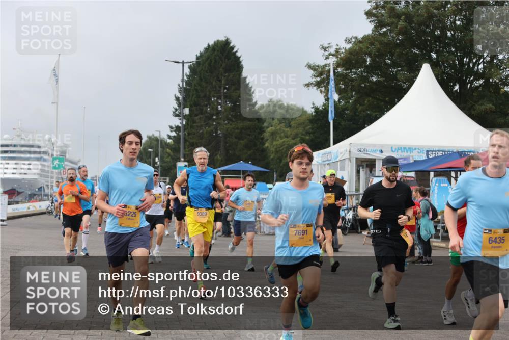 13.09.2026 - Kiel Lauf Andreas Tolksdorf http://msf.ph/oto/10336333 13.09.2026 09:53:42 Kiellinie 225, 9389, 2095, 7691, 12, 6435 meine-sportfotos.de