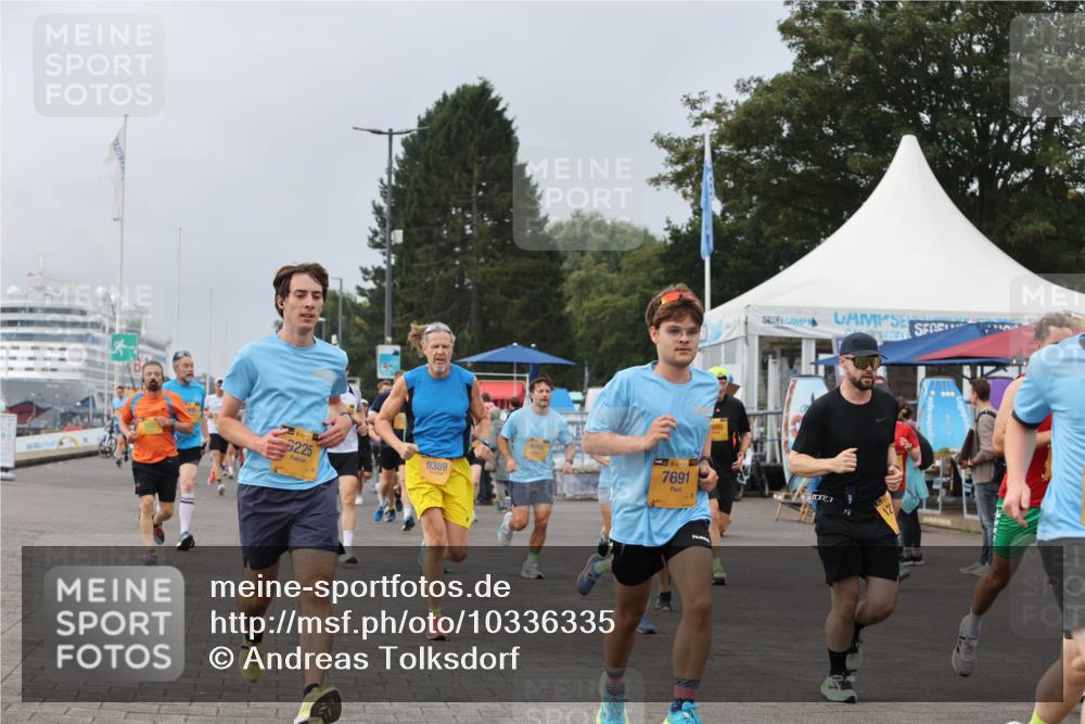 13.09.2026 - Kiel Lauf Andreas Tolksdorf http://msf.ph/oto/10336335 13.09.2026 09:53:42 Kiellinie 6225, 3, 9389, 7691, 095, 12 meine-sportfotos.de