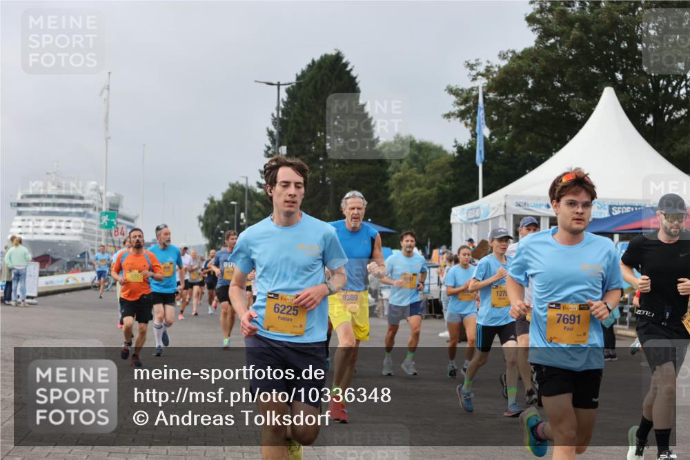 13.09.2026 - Kiel Lauf Andreas Tolksdorf http://msf.ph/oto/10336348 13.09.2026 09:53:43 Kiellinie 6225, 9389, 9261, 127, 38, 7691 meine-sportfotos.de