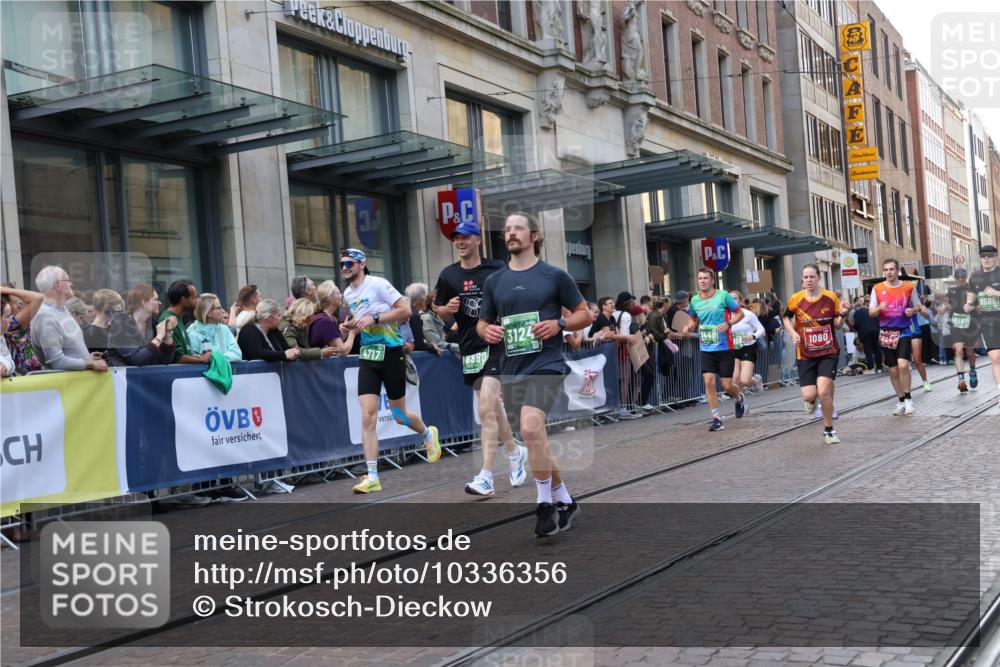 13.09.2026 - 21. swb-Marathon Bremen Strokosch-Dieckow http://msf.ph/oto/10336356 13.09.2026 13:25:18 Ziel 150, 191, 209, 1458, 1650, 1752, 2421, 2781, 3124, 3186, 3722, 3806, 4161, 4411, 4439, 4717, 4842, 4927, 5139, 5703, 5755, 5814, 6380, 7252, 8545, 8597, 8695, 8769, 8890, 9440, 9468, 9506, 260, 1080, 1119, 1166, 1264, 1436, 1448, 1658, 2046, 2322, 3105, 3168, 3187, 4091, 4113, 4294, 4459, 4507, 4918, 6079, 6113, 6943, 7306, 7326, 7409, 8245, 8357, 8769, 9036, 9073, 9152, 9299, 9360, 9460, 9493, 9563, 13025, 13088 meine-sportfotos.de