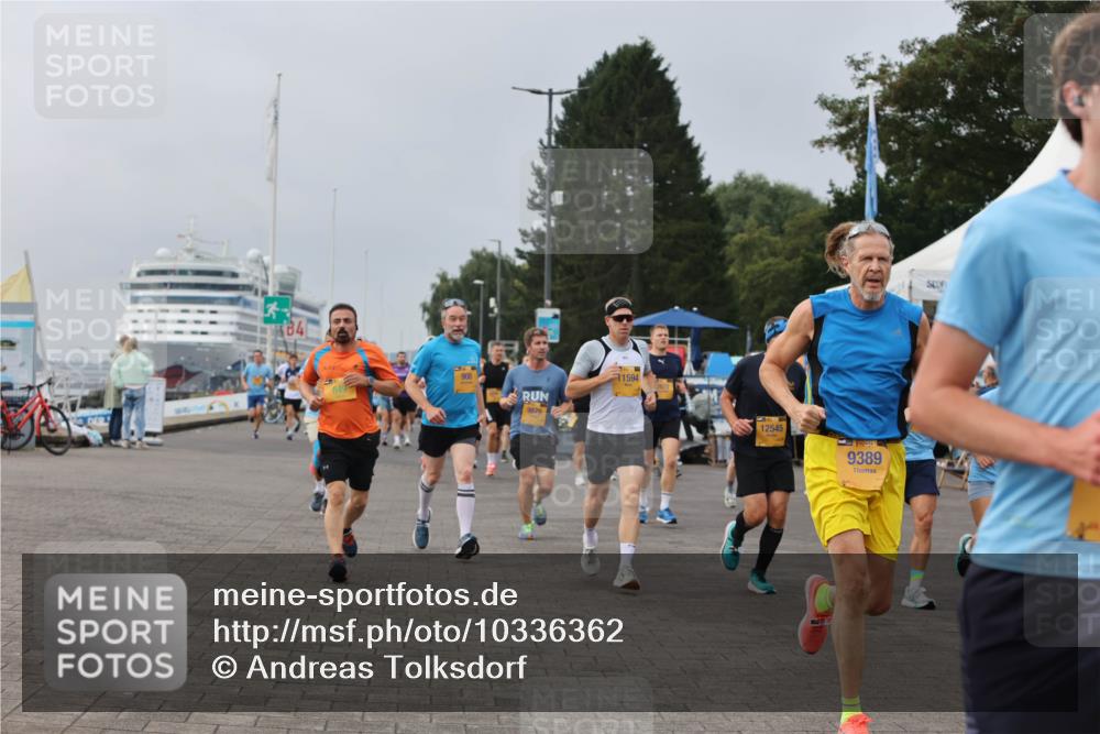 13.09.2026 - Kiel Lauf Andreas Tolksdorf http://msf.ph/oto/10336362 13.09.2026 09:53:44 Kiellinie 908, 9879, 11594, 12545, 9389 meine-sportfotos.de