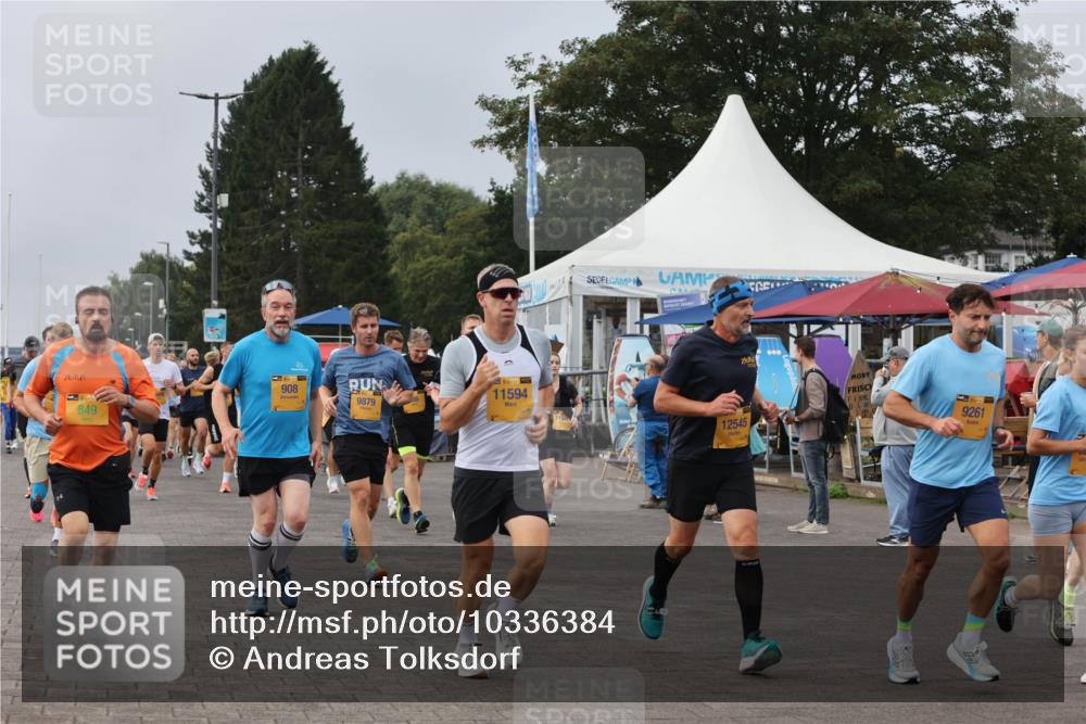 13.09.2026 - Kiel Lauf Andreas Tolksdorf http://msf.ph/oto/10336384 13.09.2026 09:53:45 Kiellinie 39, 849, 908, 9879, 39, 11594, 12545, 9261 meine-sportfotos.de