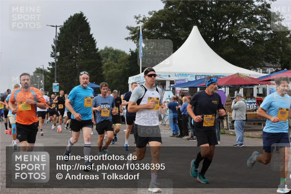 13.09.2026 - Kiel Lauf Andreas Tolksdorf http://msf.ph/oto/10336395 13.09.2026 09:53:45 Kiellinie 849, 908, 9879, 12545, 9261 meine-sportfotos.de