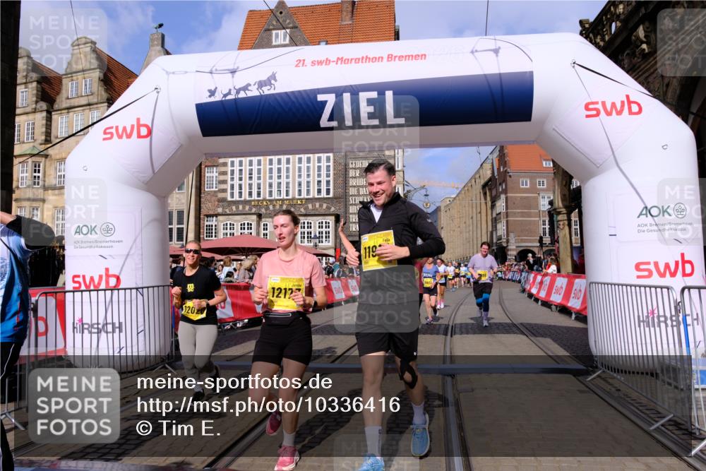 13.09.2026 - 21. swb-Marathon Bremen Tim E. http://msf.ph/oto/10336416 13.09.2026 11:07:38 Ziel 10205, 10488, 10695, 10748, 11123, 11246, 11393, 11417, 11600, 11696, 11759, 11767, 11822, 11823, 11865, 11917, 12020, 12173, 12210, 12255, 12266, 12536 meine-sportfotos.de